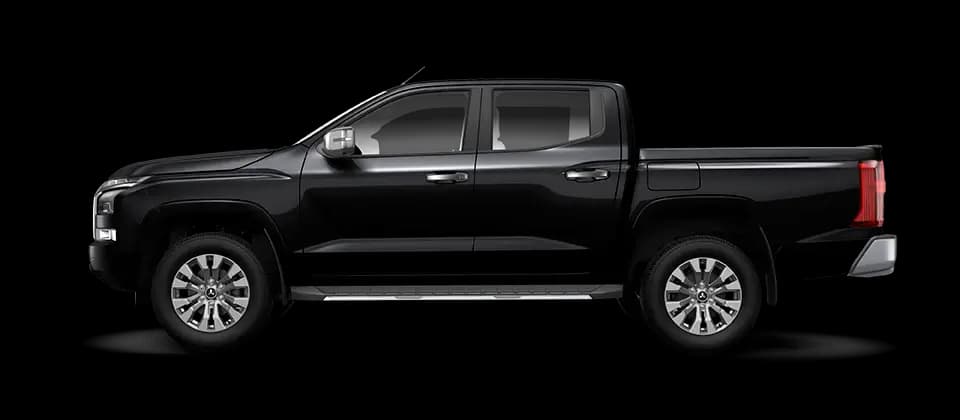 Mitsubishi Triton 4x2 AT Đen